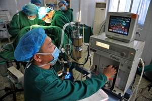 �����ʸ���